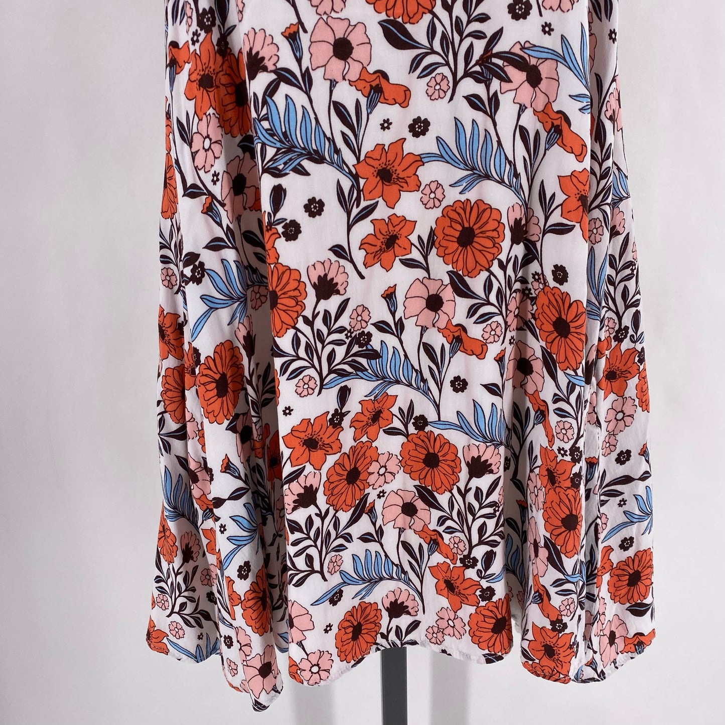 Size S LULUS Floral Dress