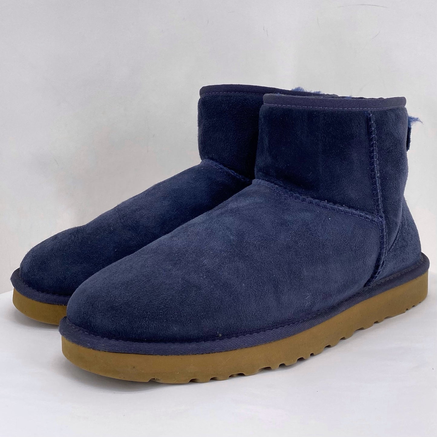 Navy W Shoe Size 10 UGG Boots