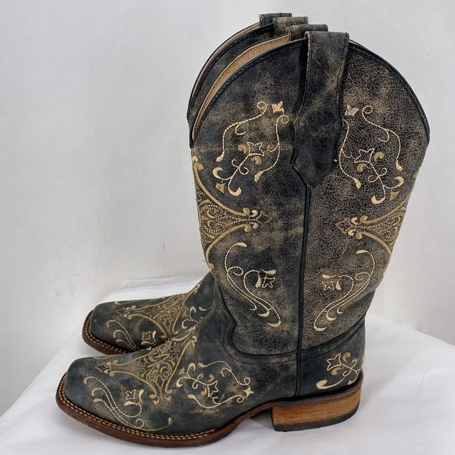Black W Shoe Size 9 CIRCLE G Boots