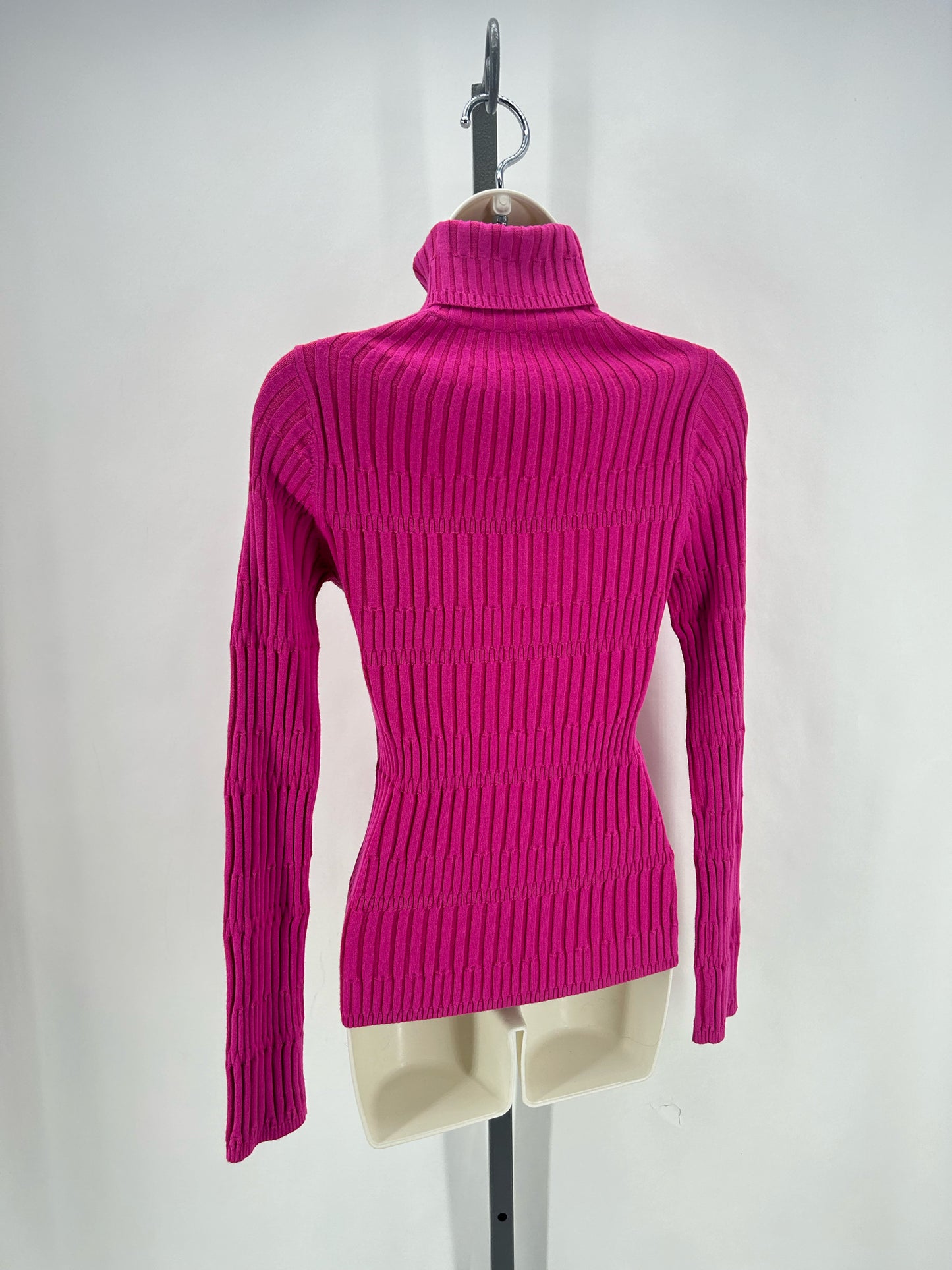Size S CARLISLE Sweater