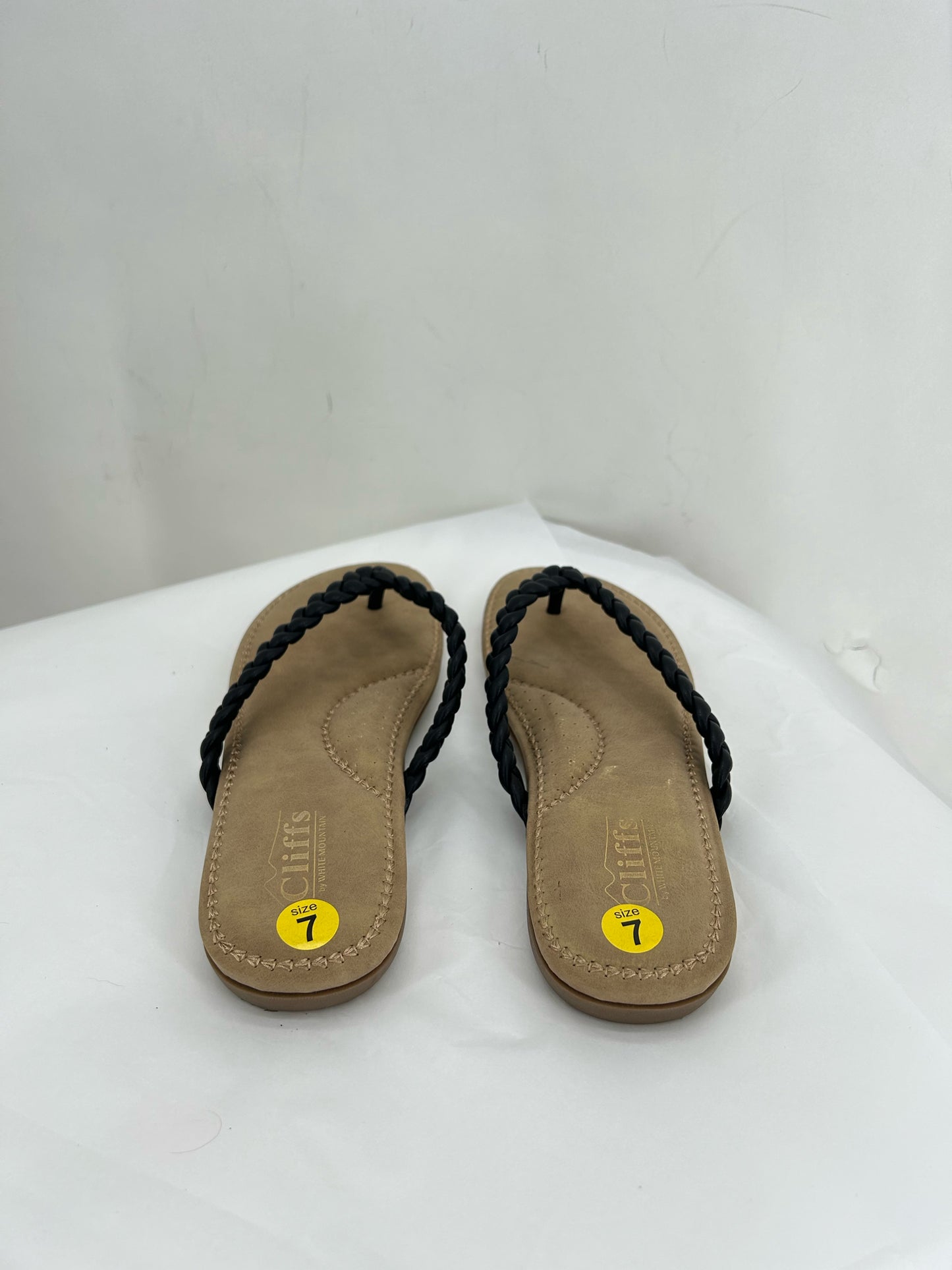 Black W Shoe Size 7 Cliffs Sandals