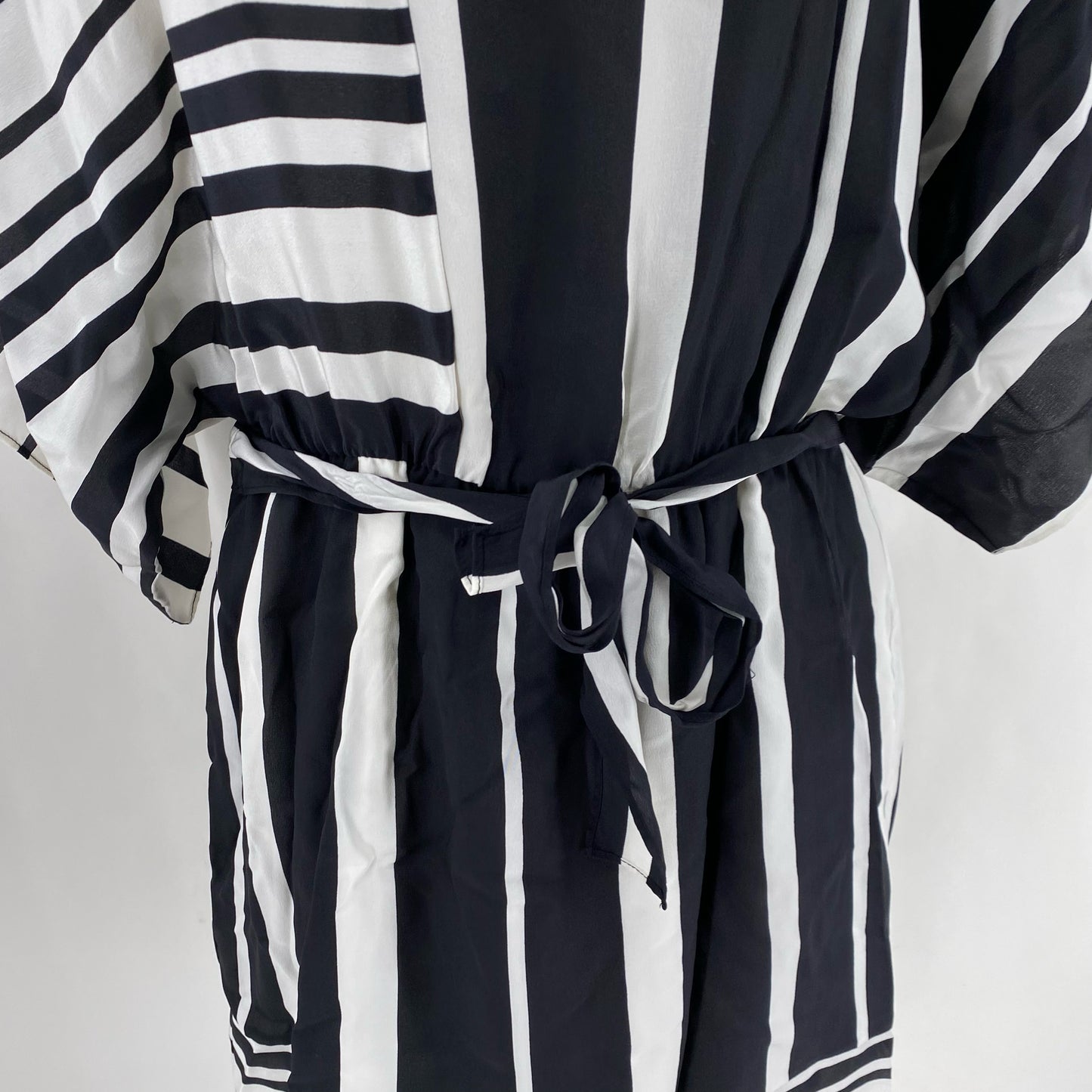 Size XS BCBG MAXAZRIA Stripe Silk Dress