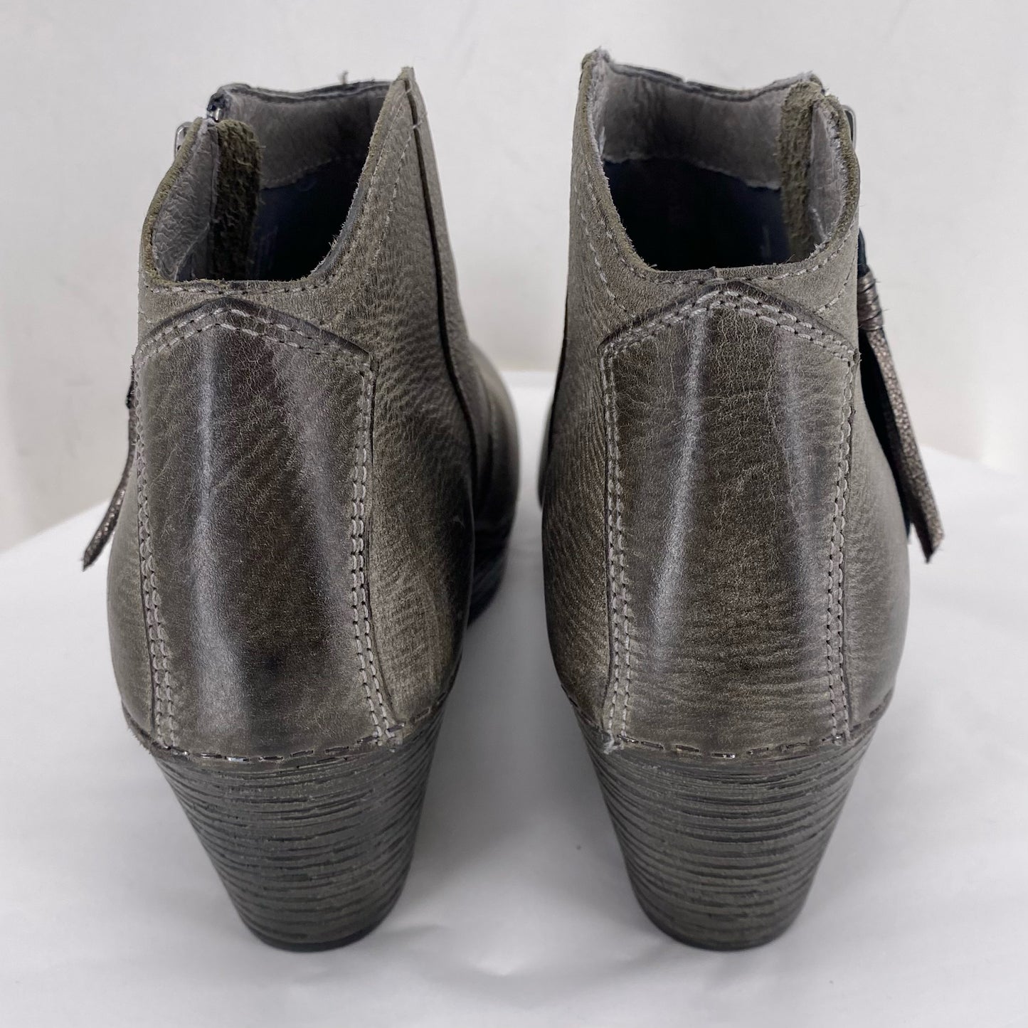 Gray W Shoe Size 39 DANSKO shooties/booties
