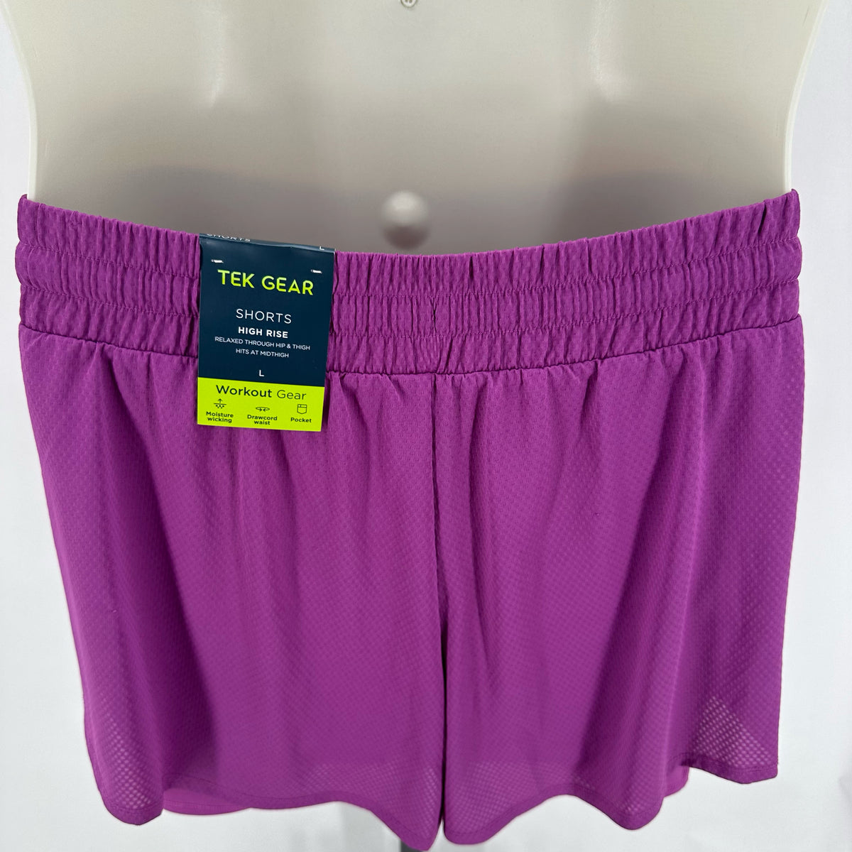 Size L TEK GEAR Athletic Wear