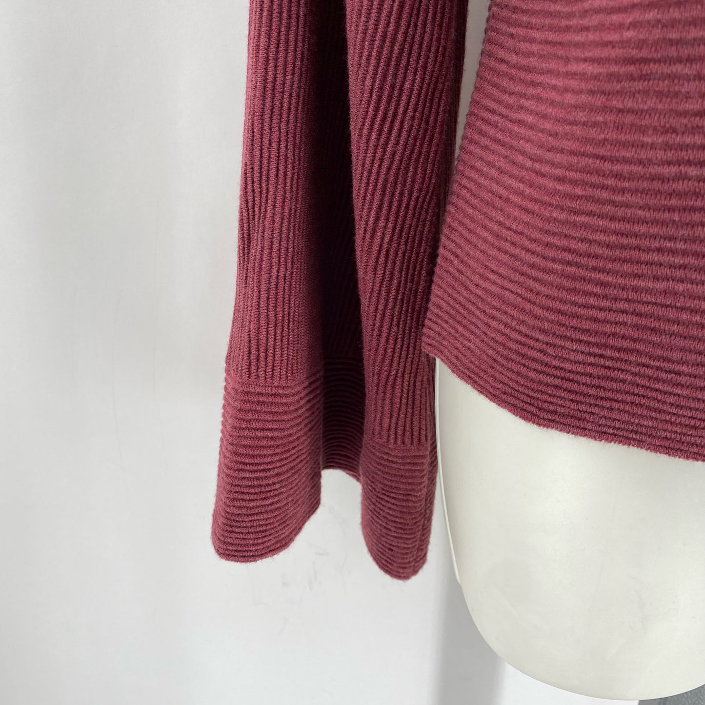 Size S FREE PEOPLE Sweater