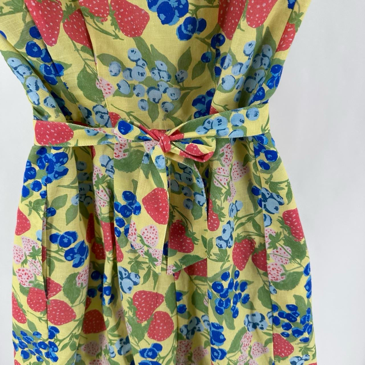 Size 6 RACHEL ANTONOFF FLOWERS Dress