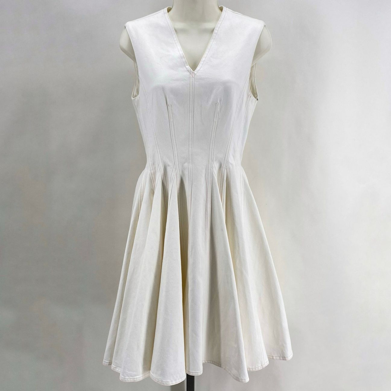 Size 10 EMILIA WICKSTEAD Dress – Karen's Kloset Size 10 EMILIA WICKSTEAD Dress – Karen's Kloset