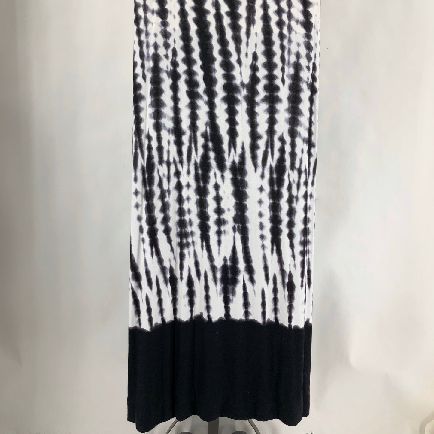Size 6 CALVIN KLEIN TYE DYE Dress