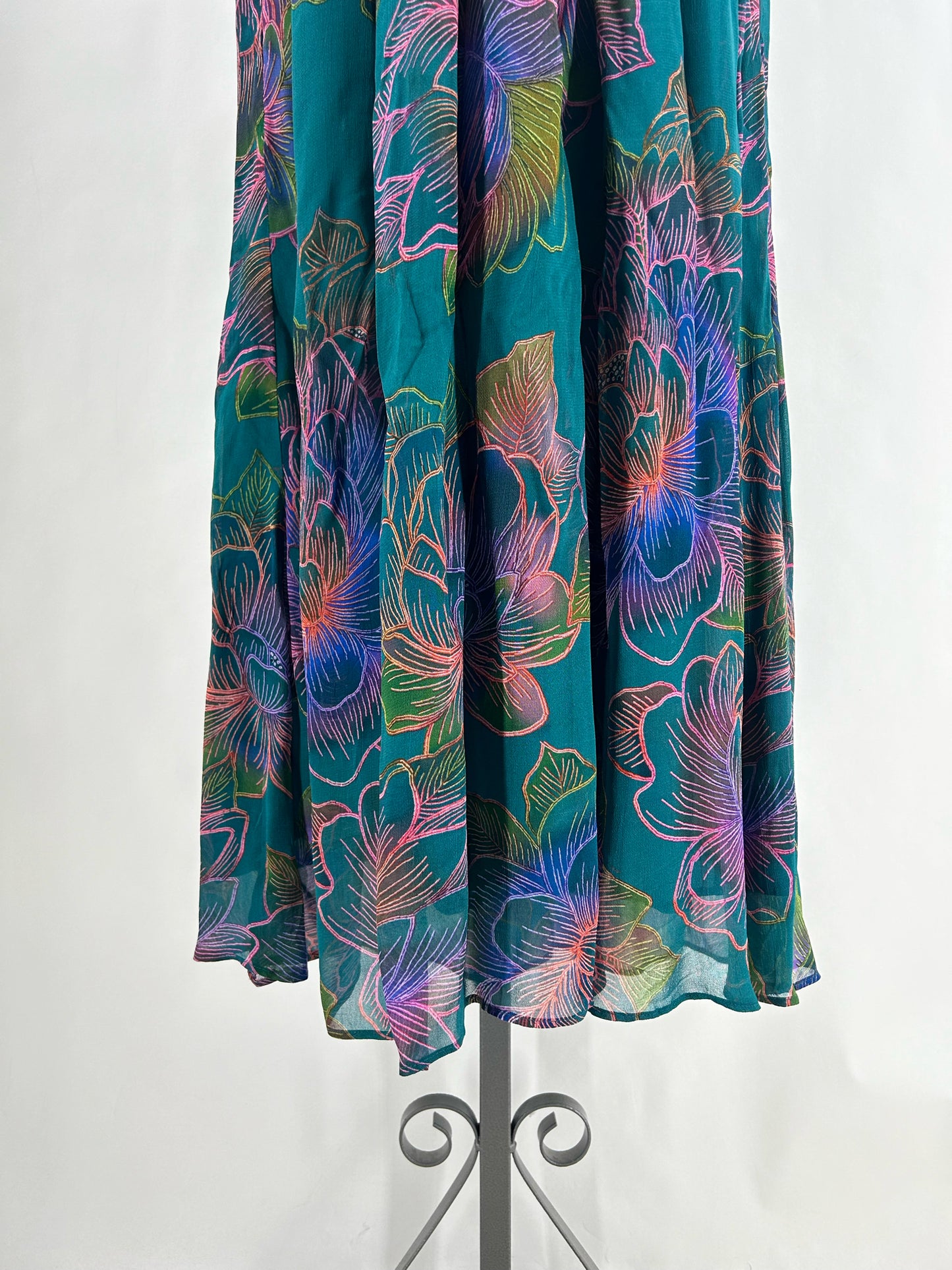 Size L FARM FOR ANTHROPOLOGIE FLOWERS Dress