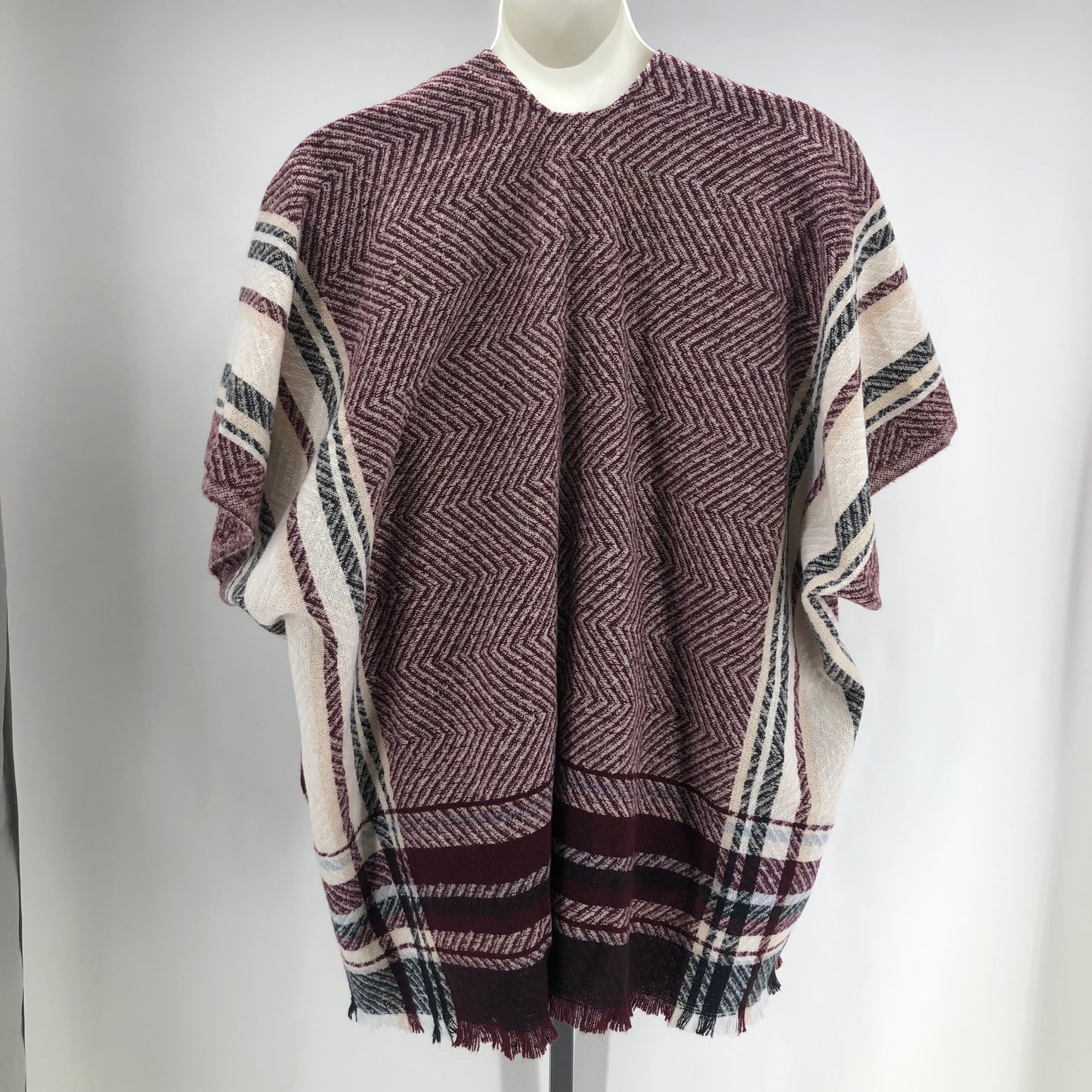 Size One Size NO TAG Plaid Shawl