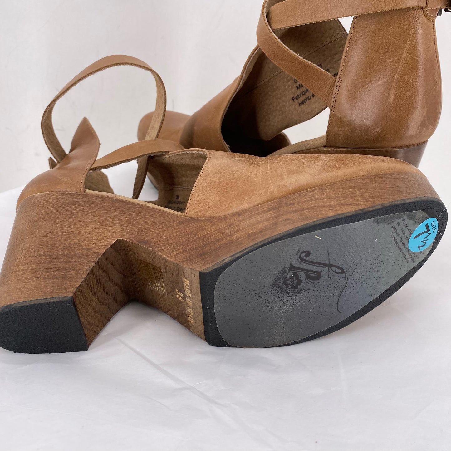 BROWN W Shoe Size 38 FREE PEOPLE Heels