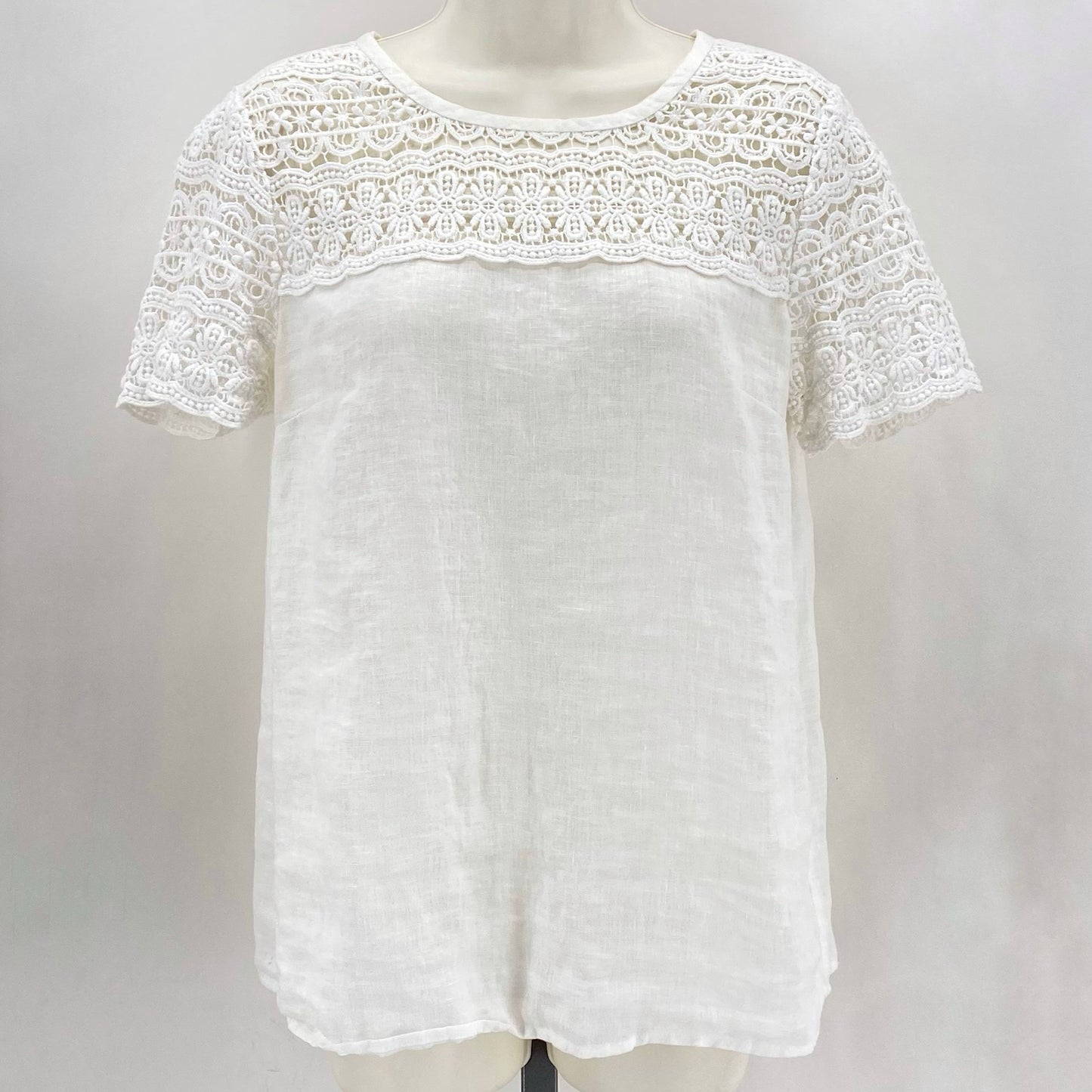 Size 6 J CREW Linen Shirt