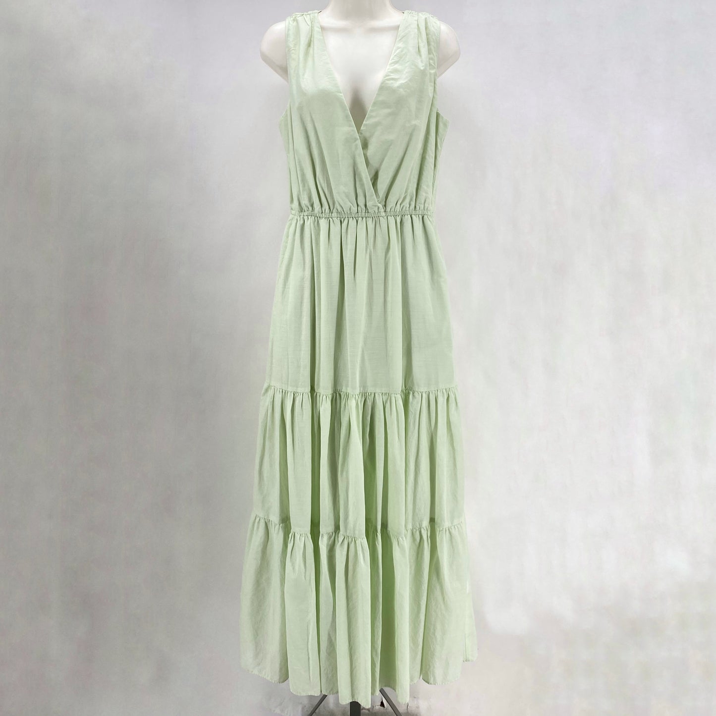 Size M BANANA REPUBLIC Dress