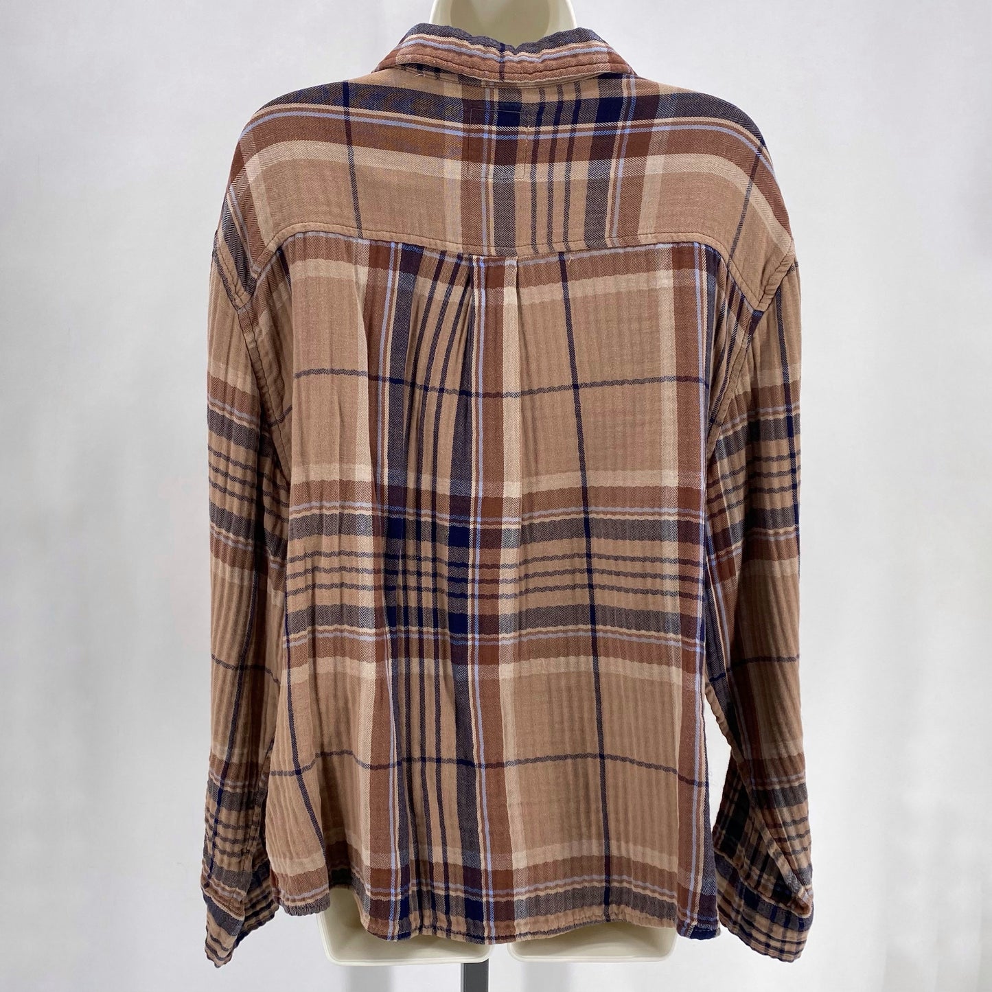 Size XL AERIE Plaid Shirt