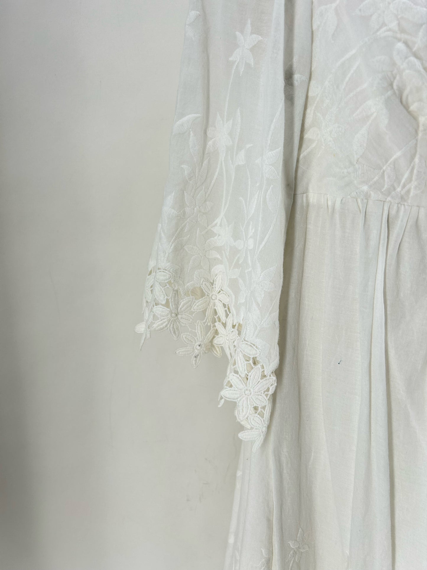 Size L Betsy Johnson Dress