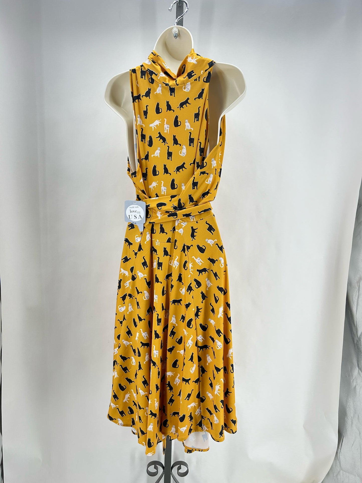 Size 4X karina CATS Dress