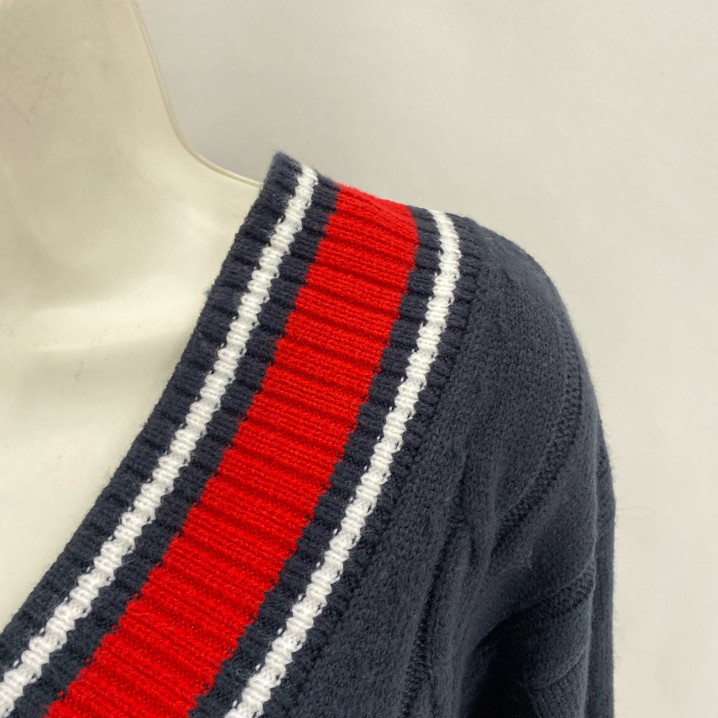 Size S TOMMY HILFIGER Sweater