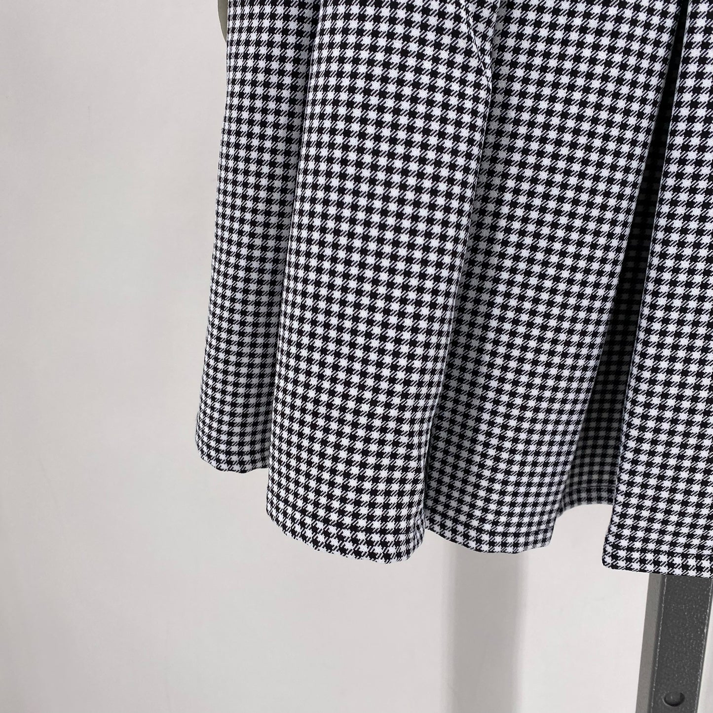 Size M ALTERED STATE Checkered Skirt