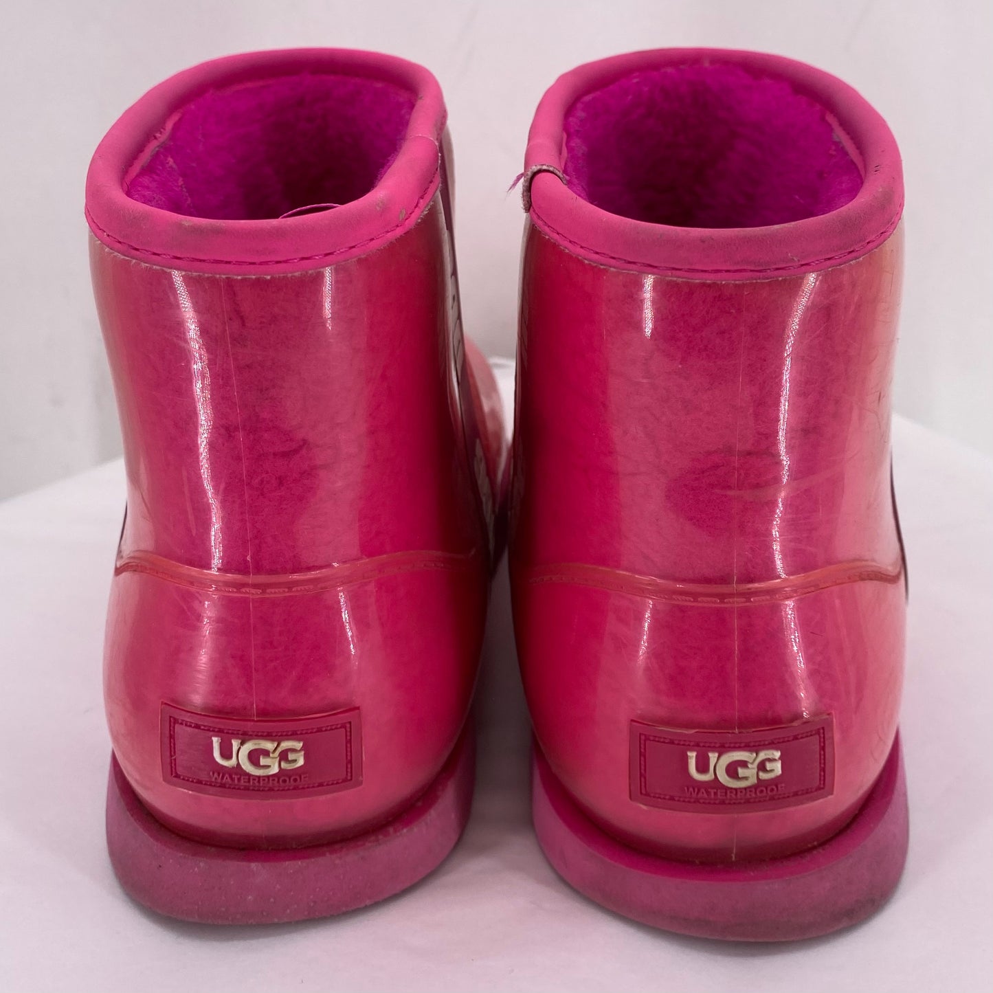 Pink W Shoe Size 9 UGG Boots