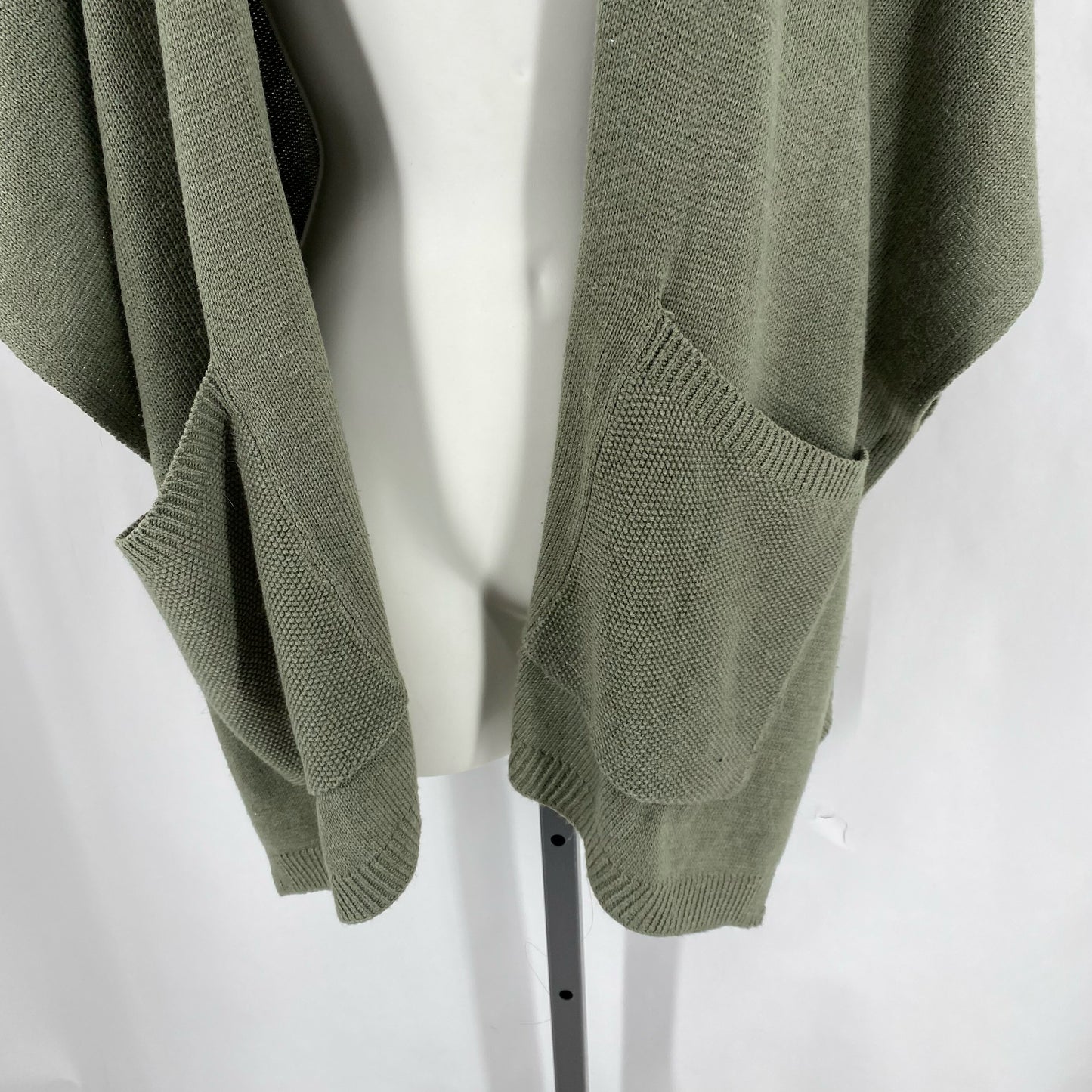 Size XS/S LOFT Cardigan