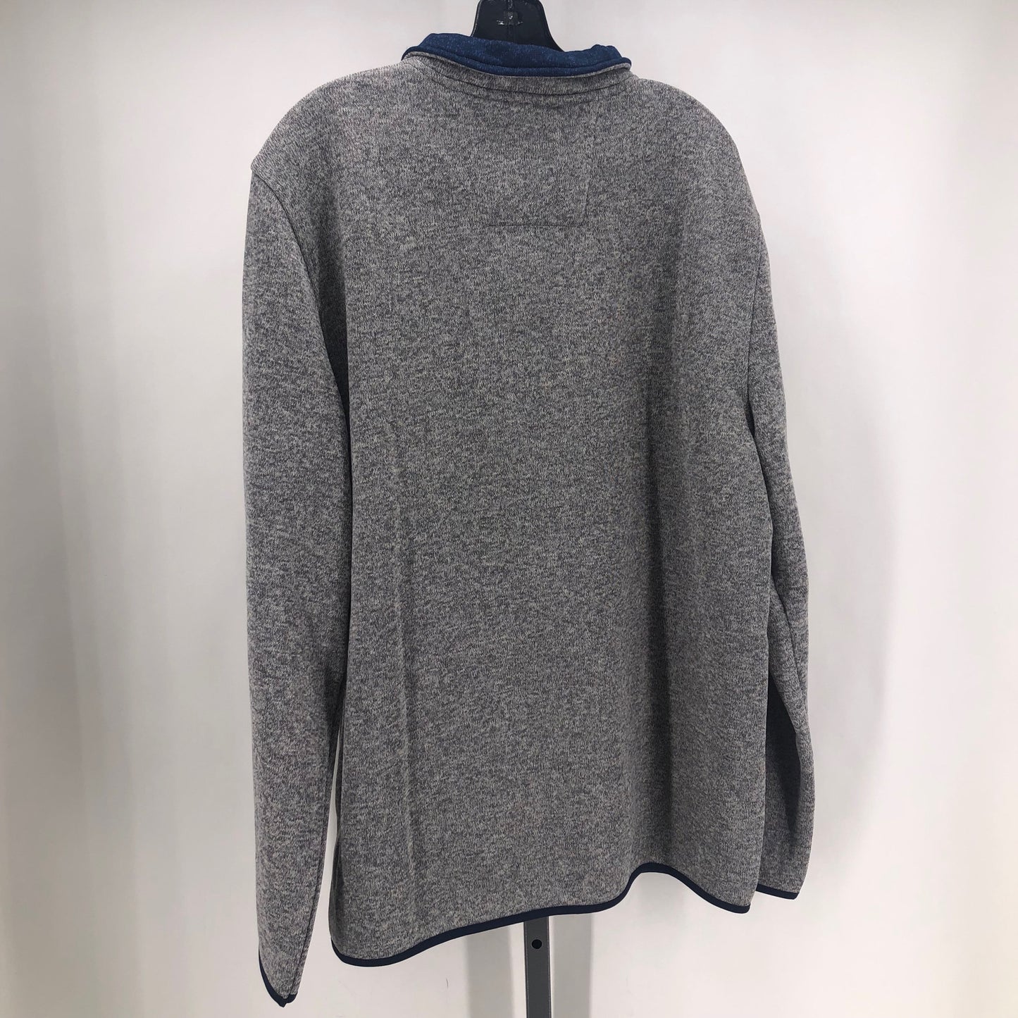 Gray Size XL NAUTICA Men's Apparel