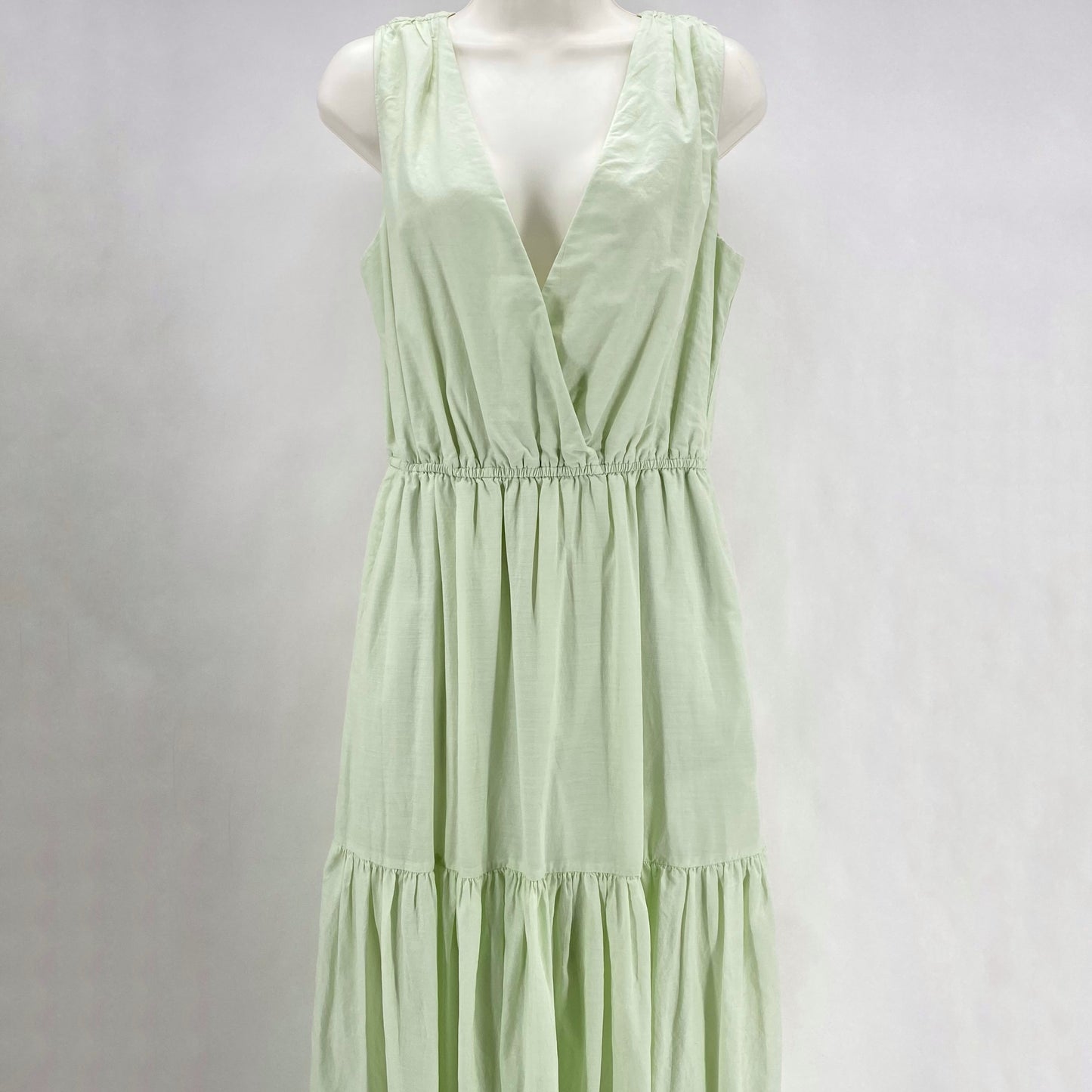 Size M BANANA REPUBLIC Dress