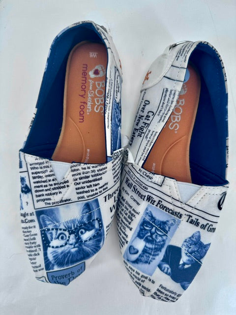 BOBS Blue & White Feline Newspaper Flats