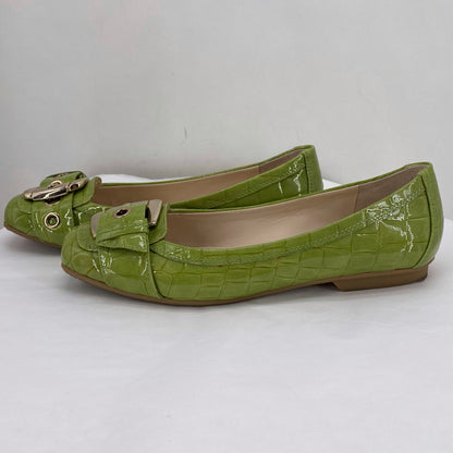 Lime Green W Shoe Size 6.5 NINE WEST Flats