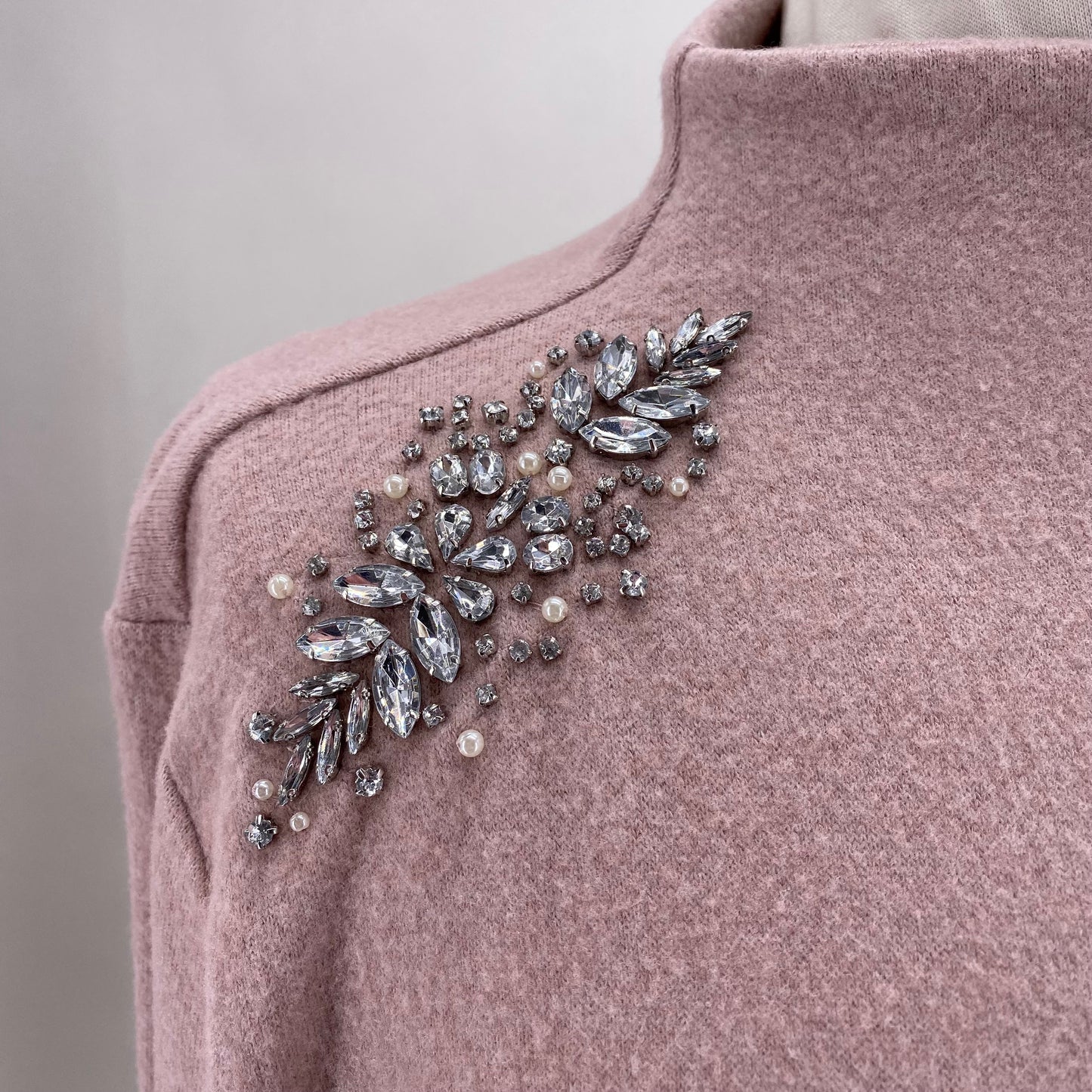 Size L EXPRESS Sweater
