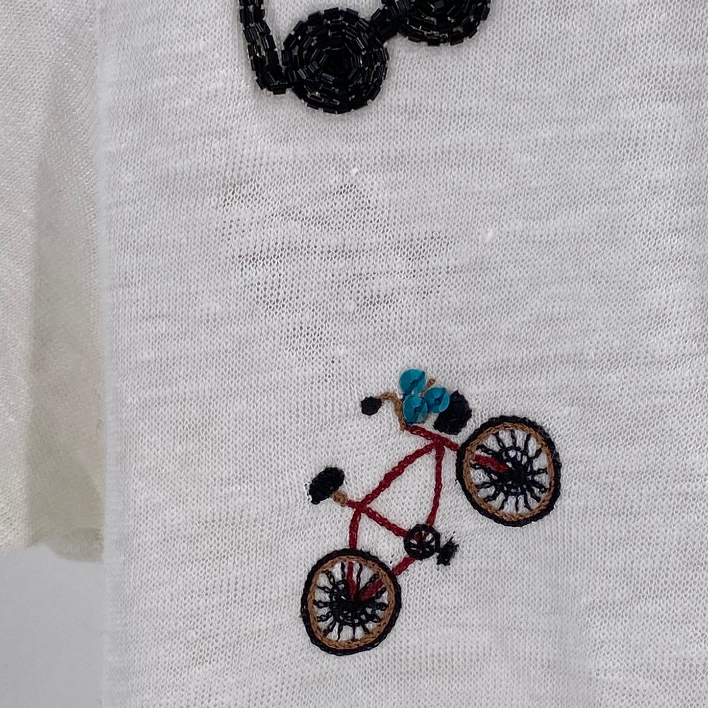 Size M ALICE & OLIVIA Shirt