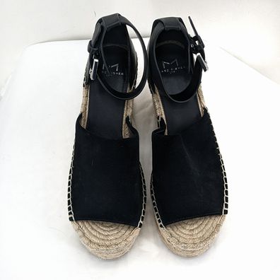 Black W Shoe Size 8 MARC FISHER Sandals