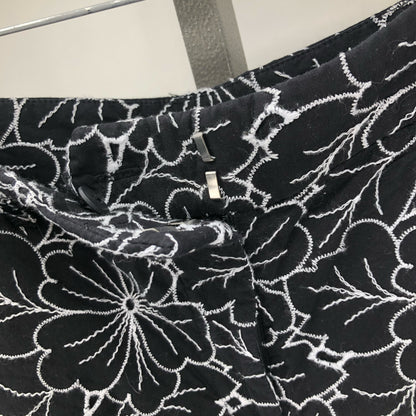 Size 6 LOFT FLOWERS Shorts