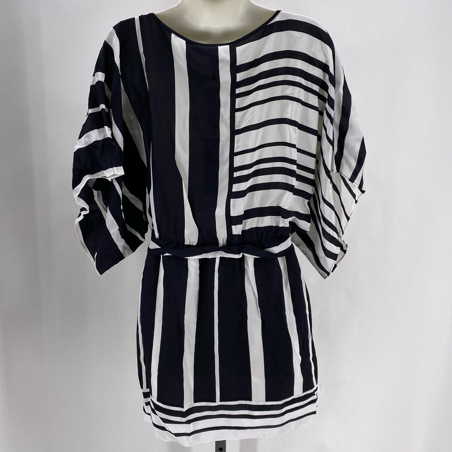 Size XS BCBG MAXAZRIA Silk Stripe Dress