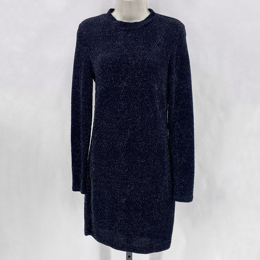 Size M WINDSOR Dress