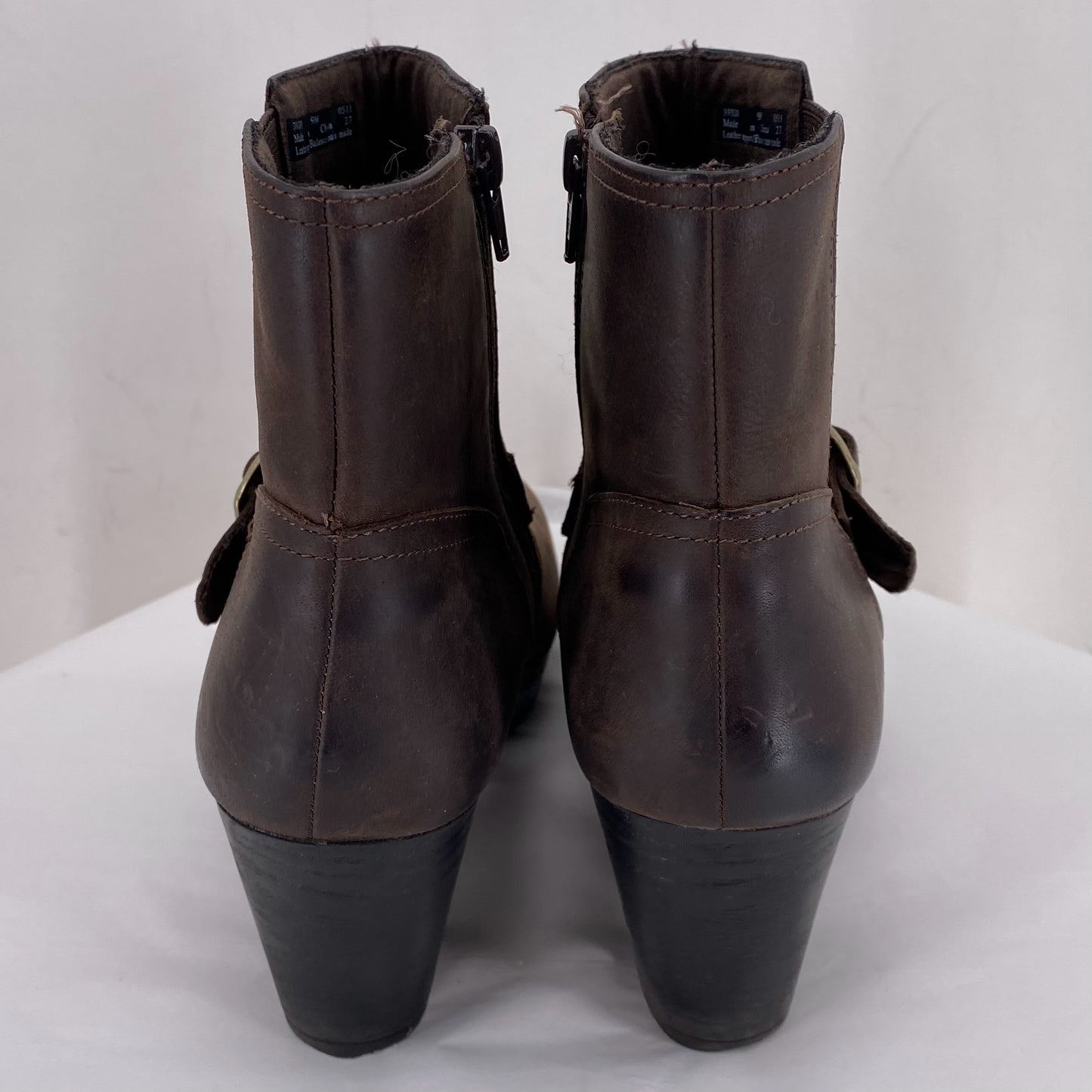 BROWN W Shoe Size 9 CLARKS Boots