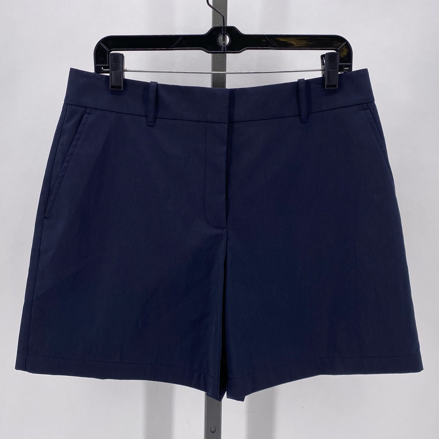 Size 8 LAFAYETTE 148 Shorts