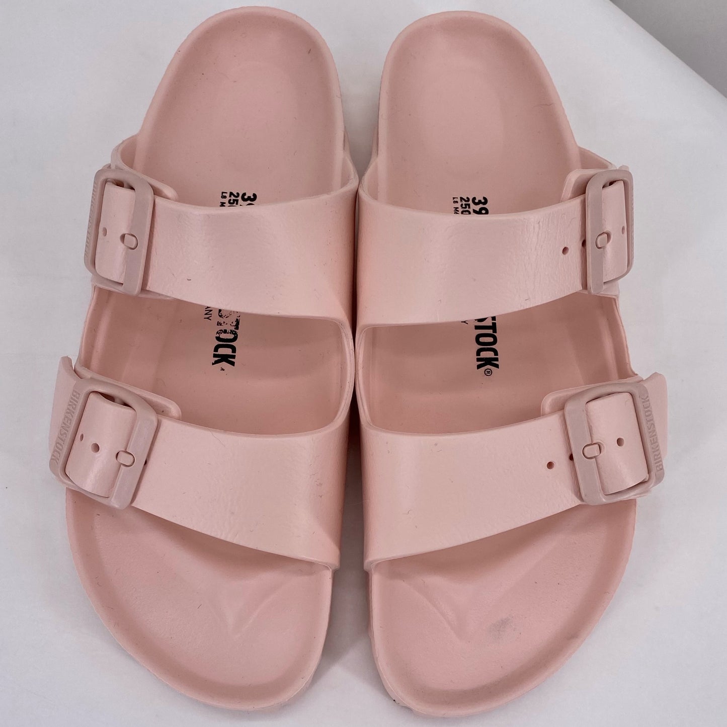 Peach W Shoe Size 8 BIRKENSTOCK Sandals