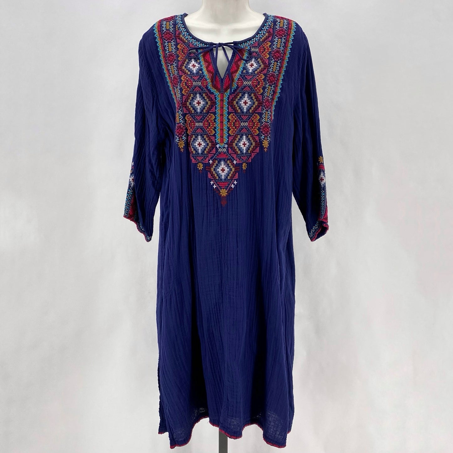 Size L JOHNNY WAS Dress