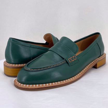 Green W Shoe Size 9 Loafer