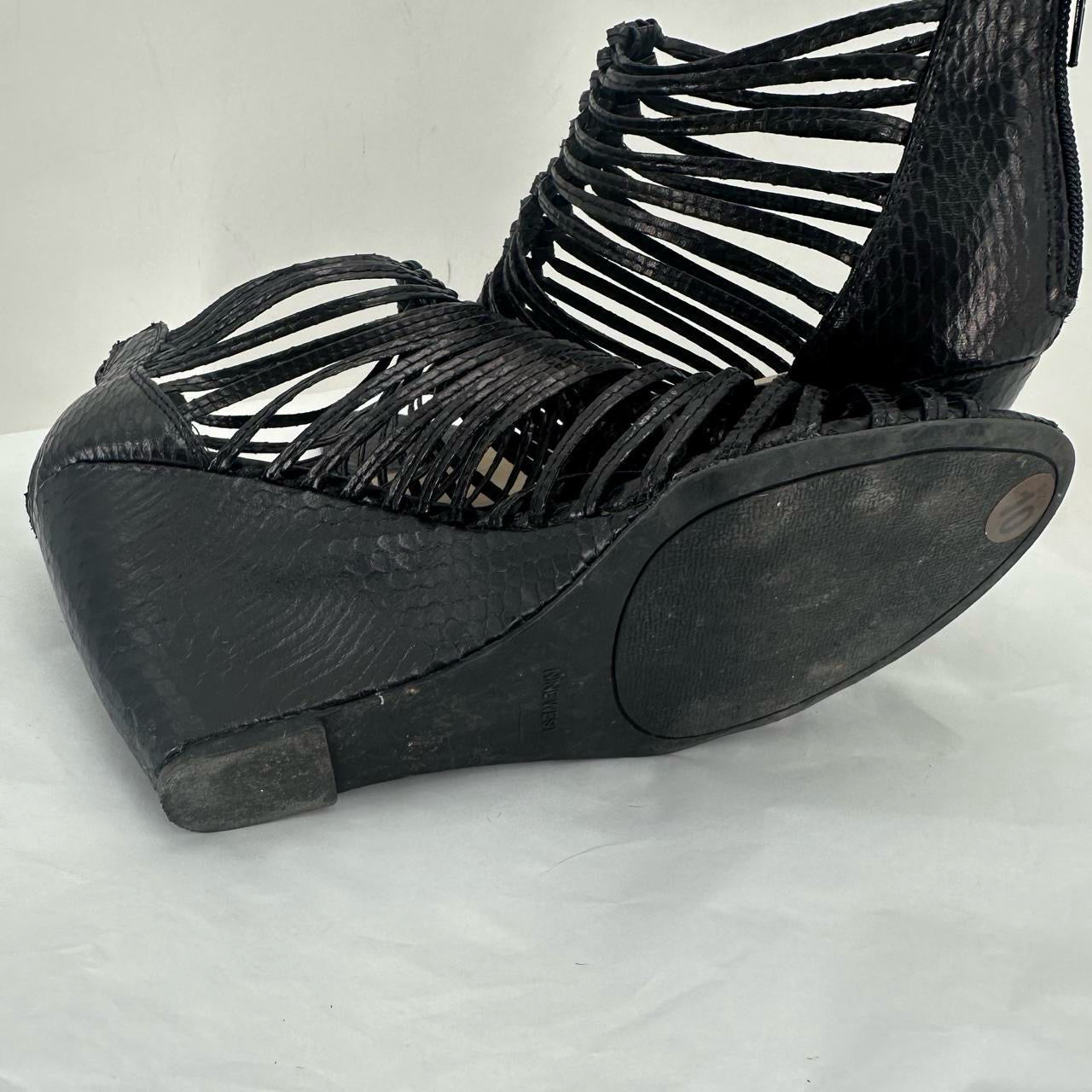 Black W Shoe Size 10 NINE WEST Wedge