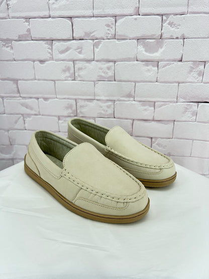 Beige W Shoe Size 11 Flats