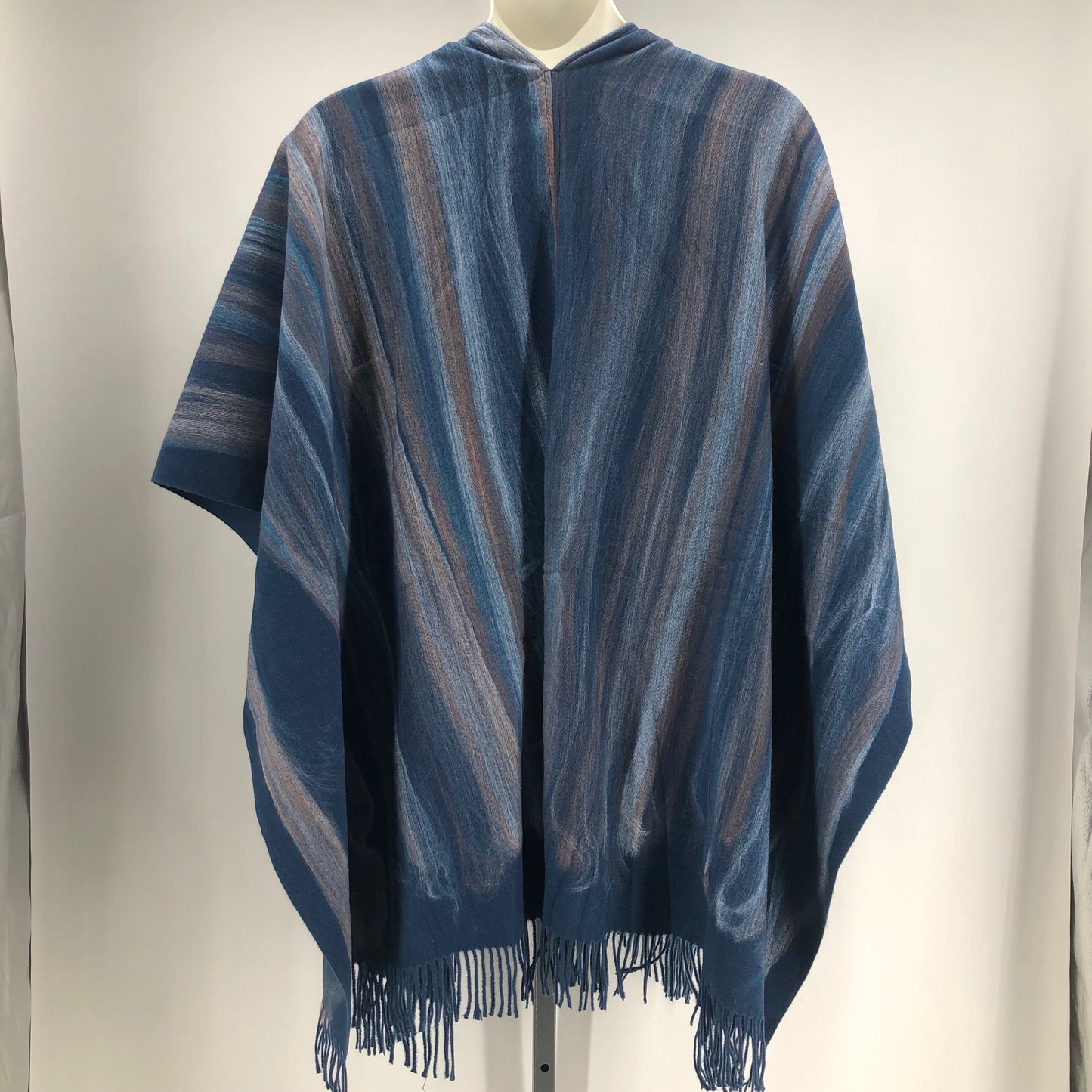 Size One Size CHICO'S Stripe Cape