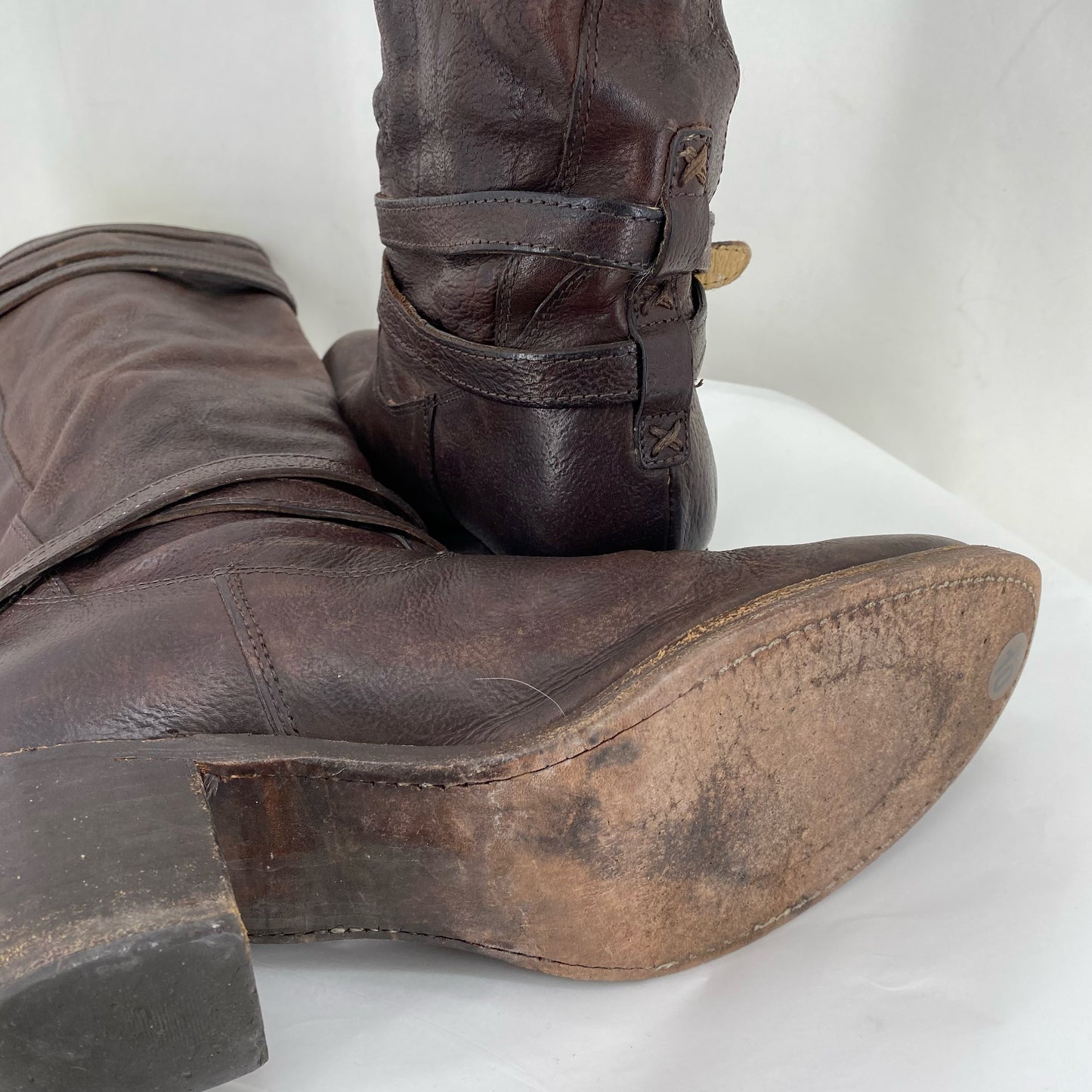 DARK BROWN W Shoe Size 10 FRYE Boots