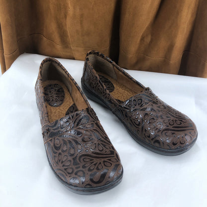 BROWN W Shoe Size 7 BOC Flats