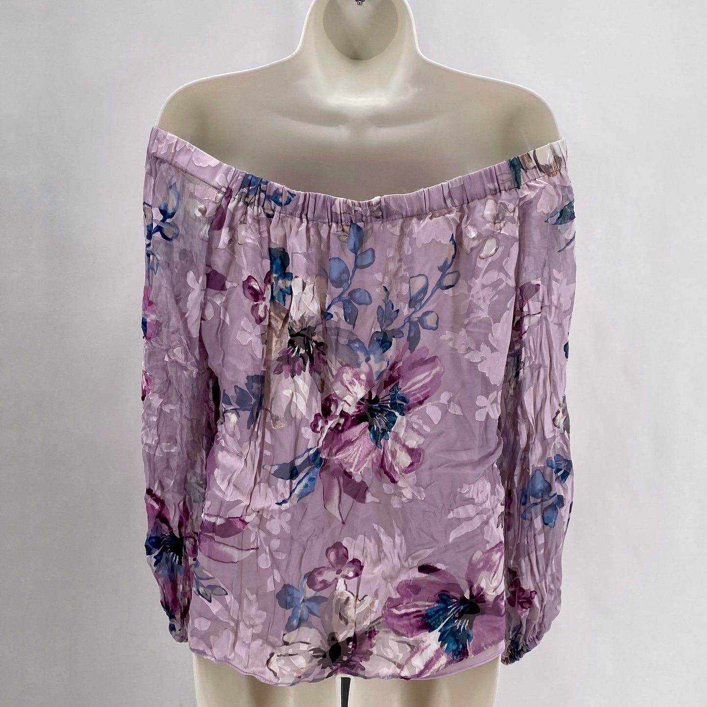 Size M WHITE HOUSE BLACK FLOWERS Shirt