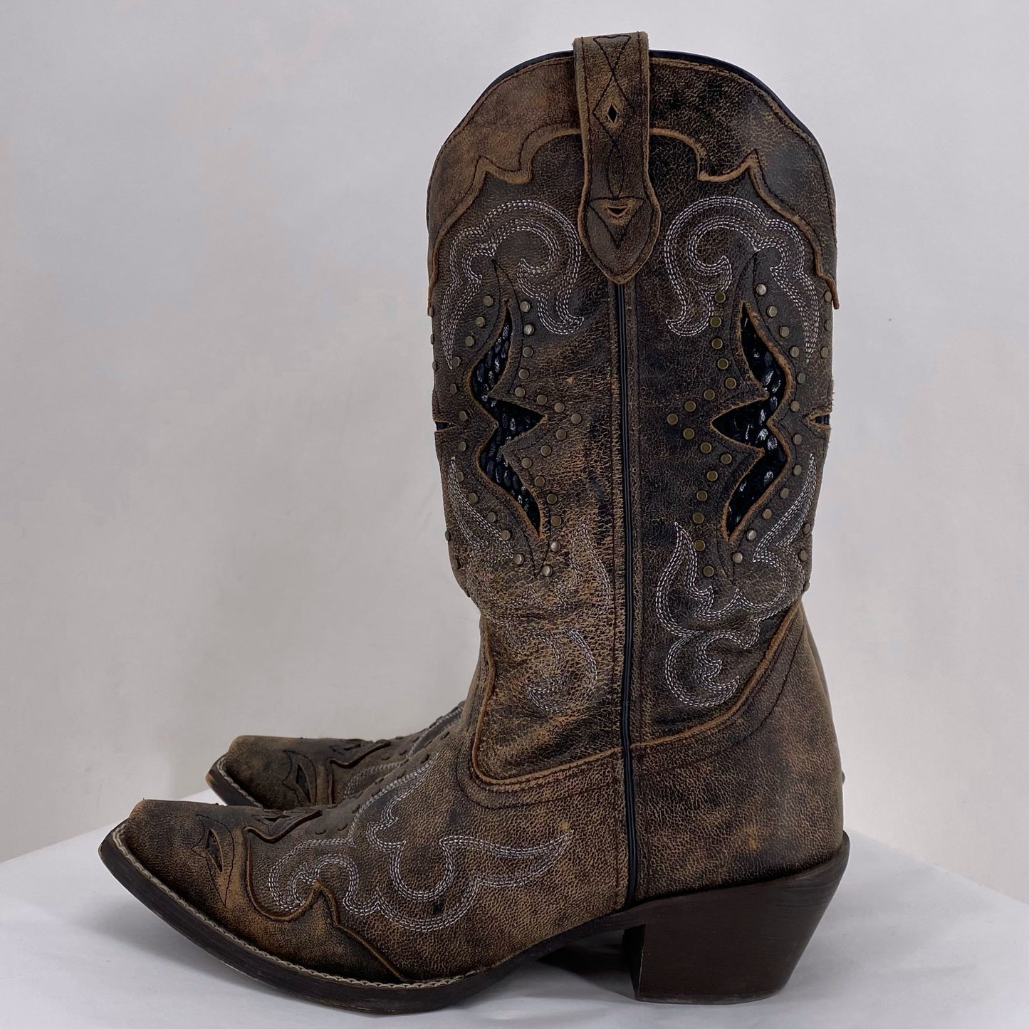 BROWN W Shoe Size 7.5 LAREDO Boots