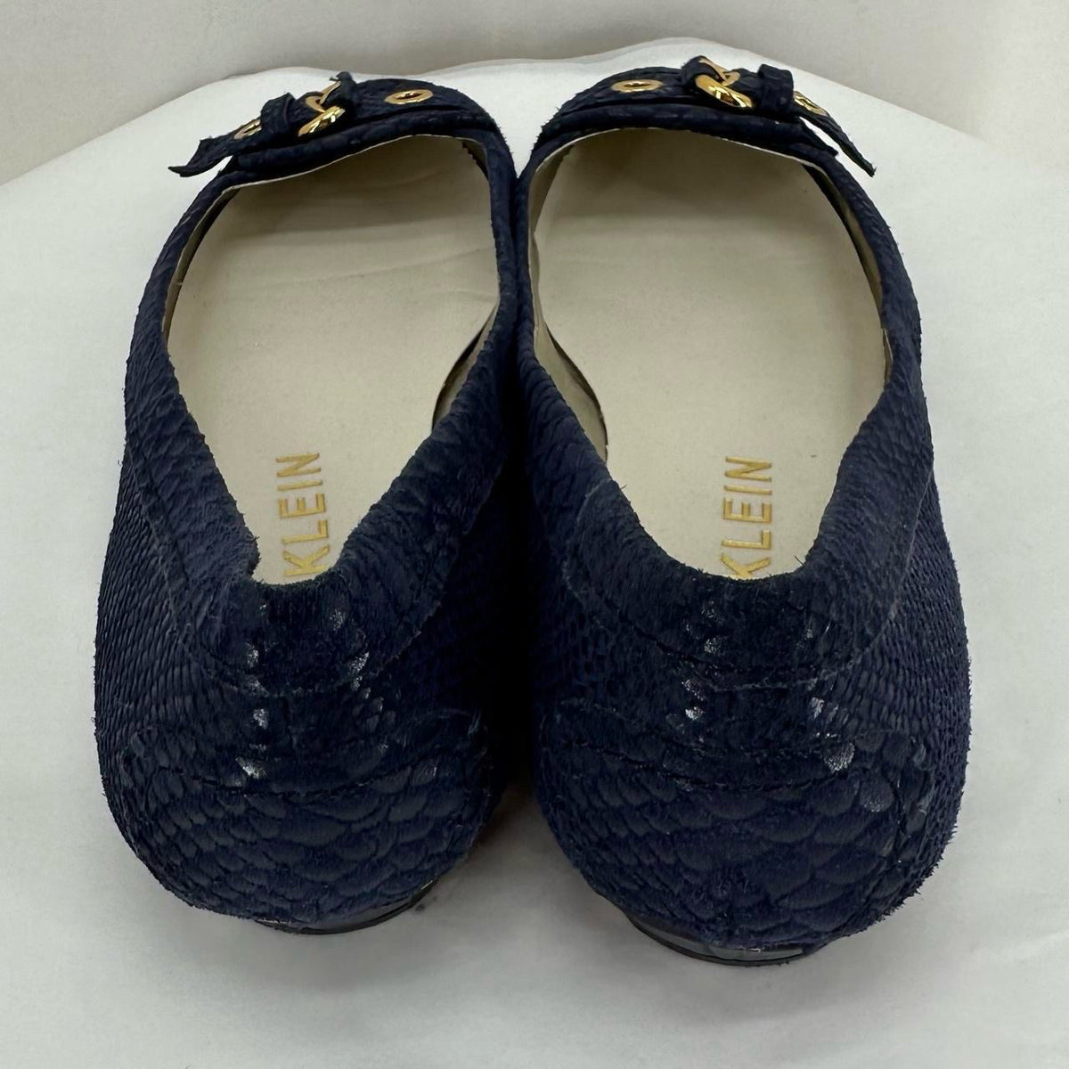 Navy W Shoe Size 9 ANNE KLEIN Flats