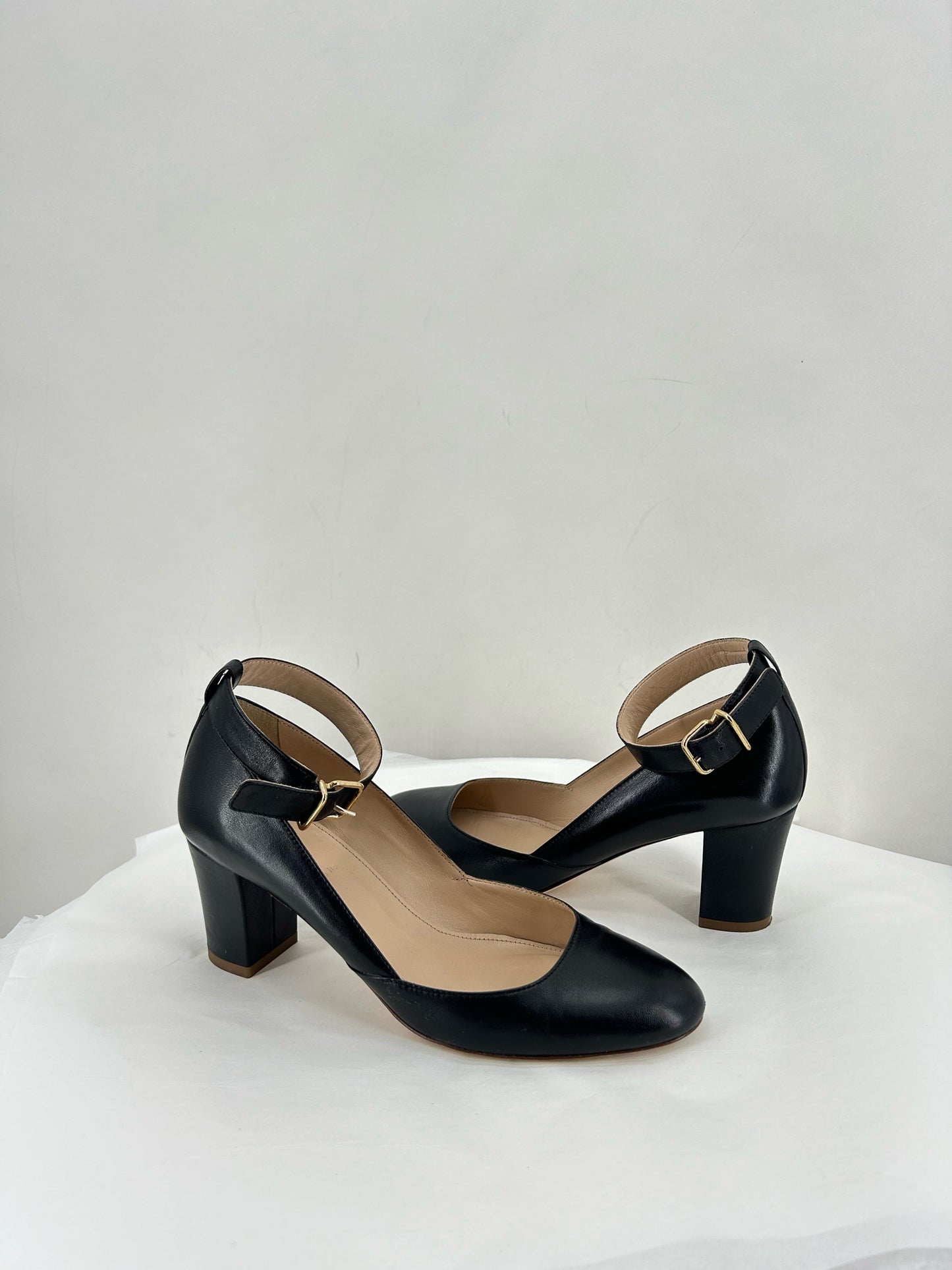 Black W Shoe Size 7 J CREW Pumps