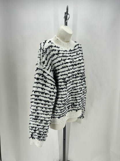 Size M ANN TAYLOR Sweater