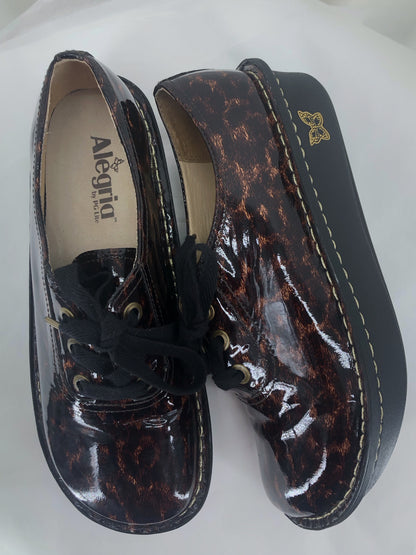 BROWN W Shoe Size 39 ALEGRIA Mules